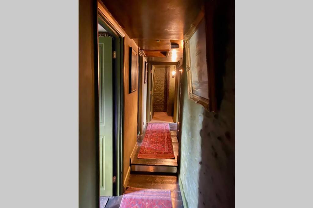 17Th Century Boutique Getaway In The Countryside Apartment Martin Mill ภายนอก รูปภาพ