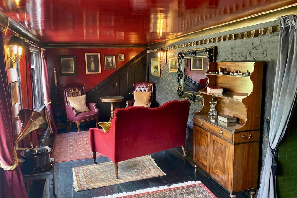 17Th Century Boutique Getaway In The Countryside Apartment Martin Mill ภายนอก รูปภาพ